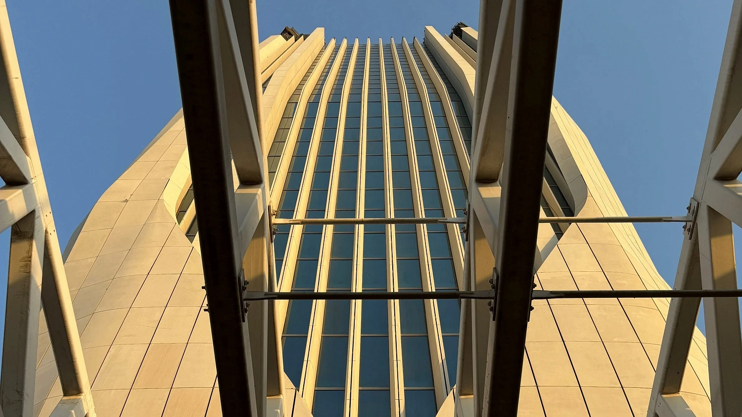 Центральный банк Ирака от Zaha Hadid Architects близок к завершению